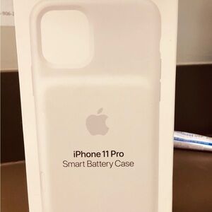 I phone 11 pro smart battery case . New .